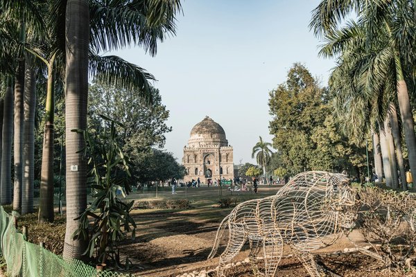 Quels chalets en Nouvelle-Zélande offrent des cours de photographie de paysages et des randonnées en montagne?